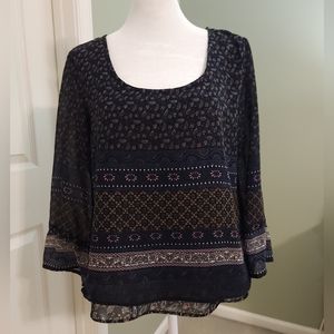 PATRONS OF PEACE crossover split back blue floral blouse size S